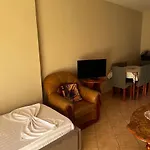 Boni Apartments